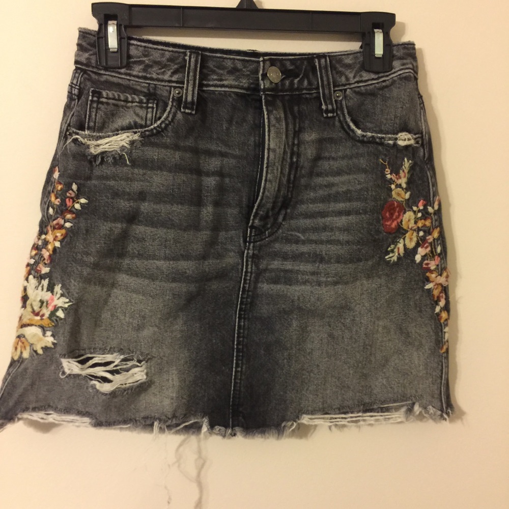 Abercrombie & Fitch gray jean skirt